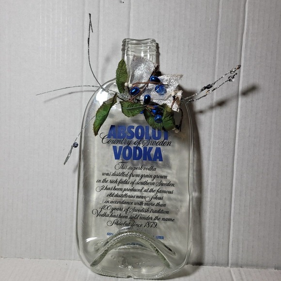 Absolut Vodka Flattened Bottle Cheeseboard - Picture 1 of 3